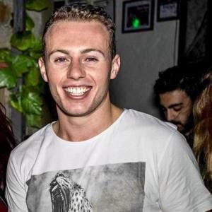 Meet your Posher, Sam